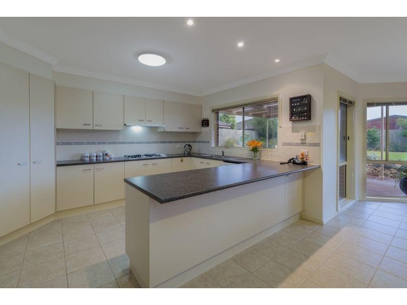 10 Troon Court, Rowville VIC 3178