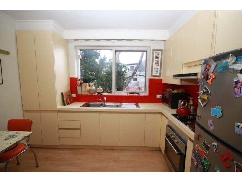 8/57 Westbury Street, St Kilda East VIC 3183