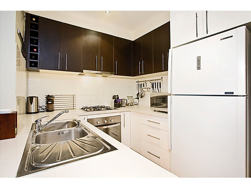 2/1036 North Road, Bentleigh East VIC 3165