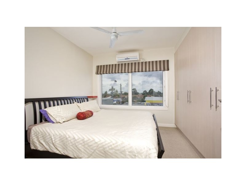 2/1036 North Road, Bentleigh East VIC 3165