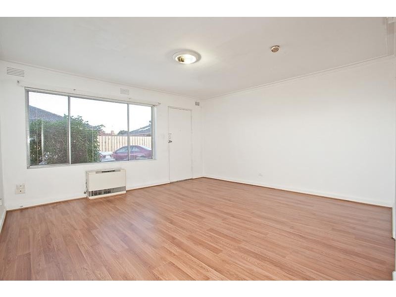 3/9 Macartney Street, Reservoir VIC 3073