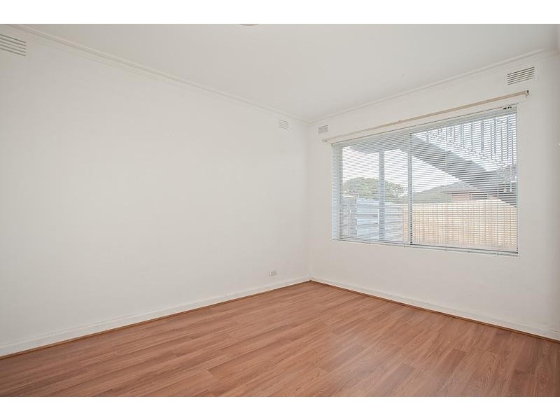 3/9 Macartney Street, Reservoir VIC 3073