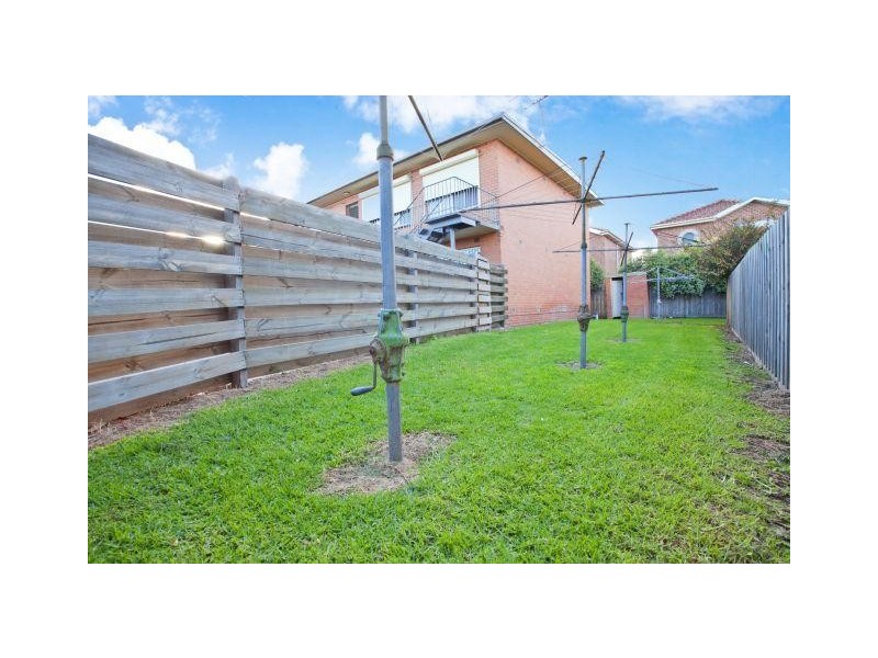 3/9 Macartney Street, Reservoir VIC 3073