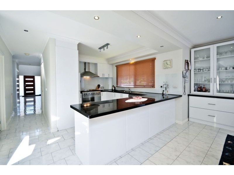 22 Dougherty Court, Mulgrave VIC 3170