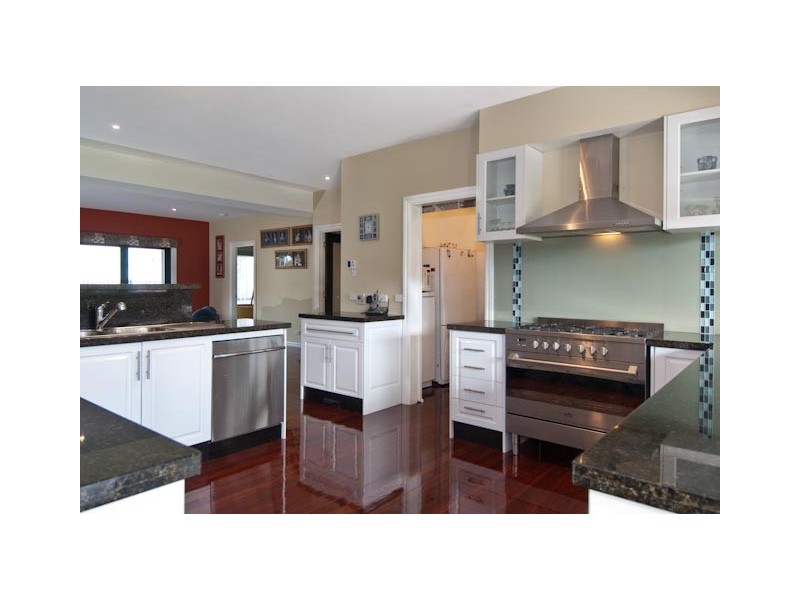 57 Wellington Road, Wandin North VIC 3139