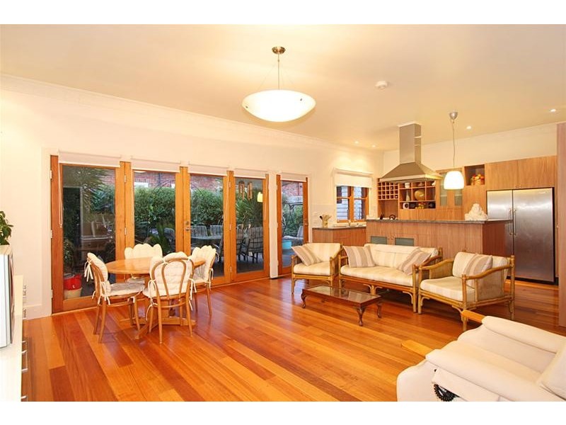 589 North Road, Ormond VIC 3204