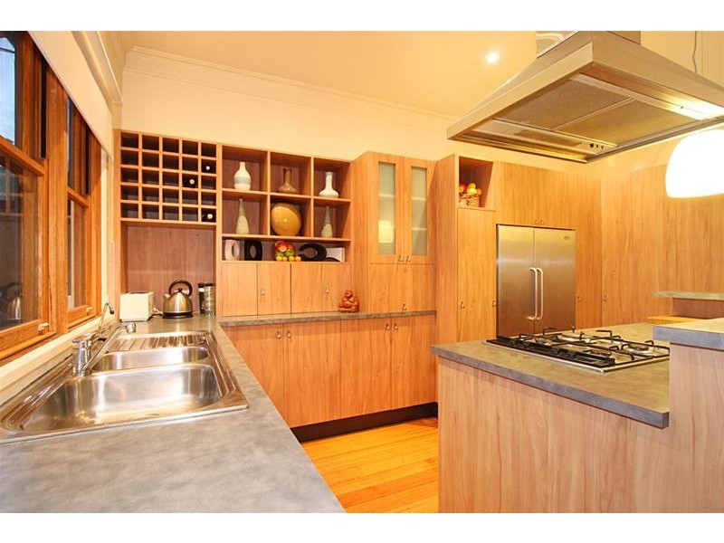 589 North Road, Ormond VIC 3204