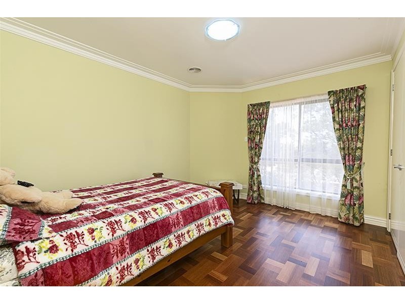 14 Silver Oak Street, Keysborough VIC 3173