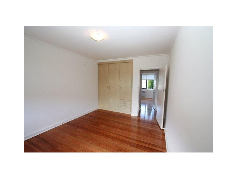 4/7 Ross Street, Elsternwick VIC 3185