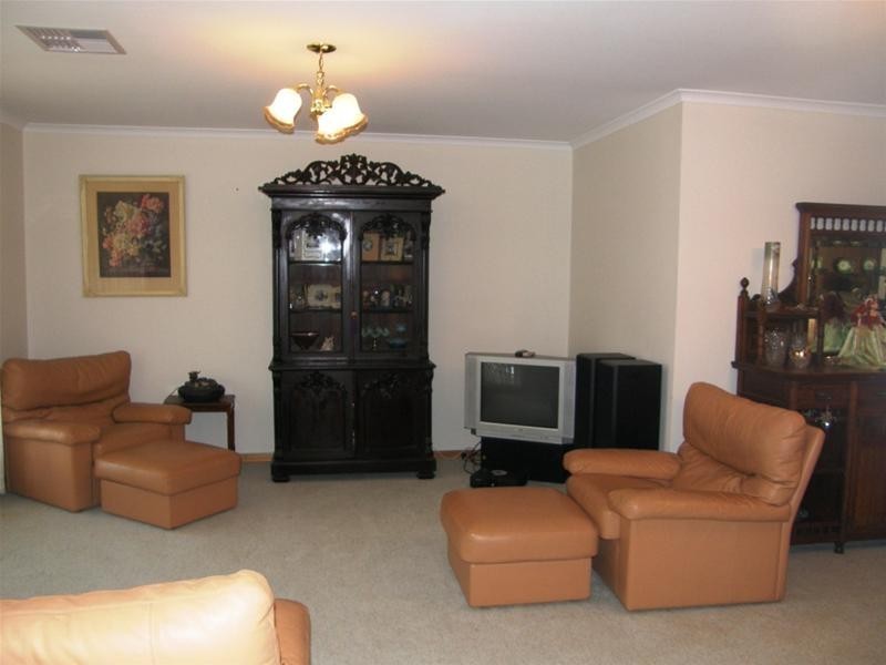 3 Liverpool Drive, Strathalbyn SA 5255