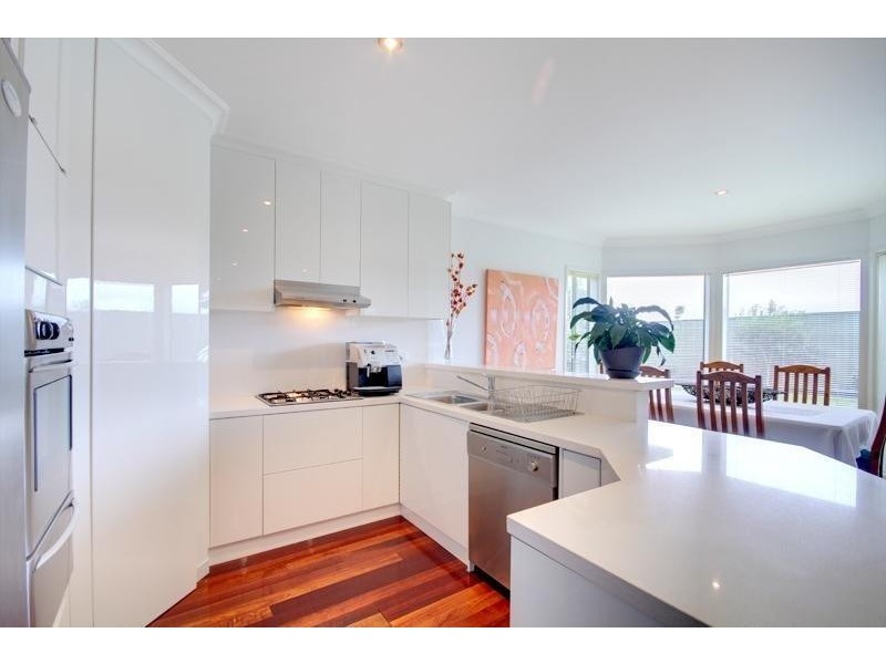 11 Eliza Close, Williamstown VIC 3016