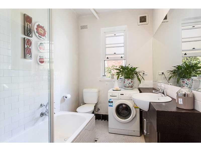 4/17 Charnwood Grove, St Kilda VIC 3182