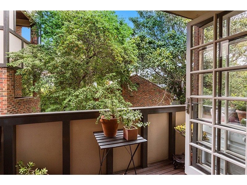 4/17 Charnwood Grove, St Kilda VIC 3182