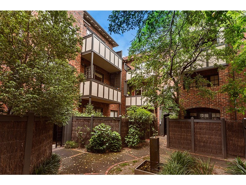 4/17 Charnwood Grove, St Kilda VIC 3182