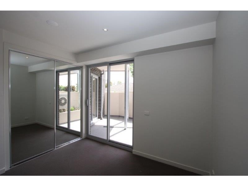 6/1 Mackie Road, Bentleigh East VIC 3165