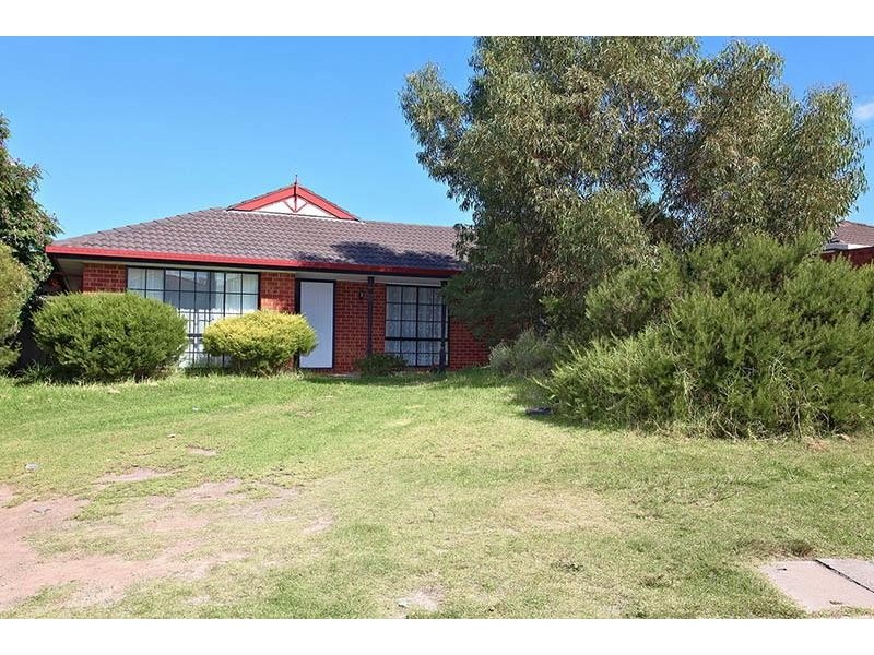 1 Stratus Court, Hampton Park VIC 3976