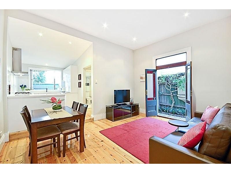 12 Alfred Street, Seddon VIC 3011