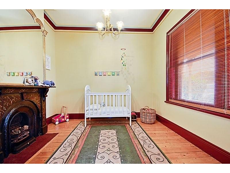 12 Alfred Street, Seddon VIC 3011