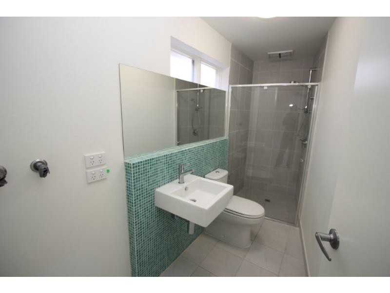 1/1650 Dandenong Road, Chadstone VIC 3148