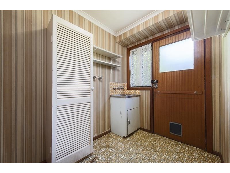 4 Ormiston Street, Mount Waverley VIC 3149