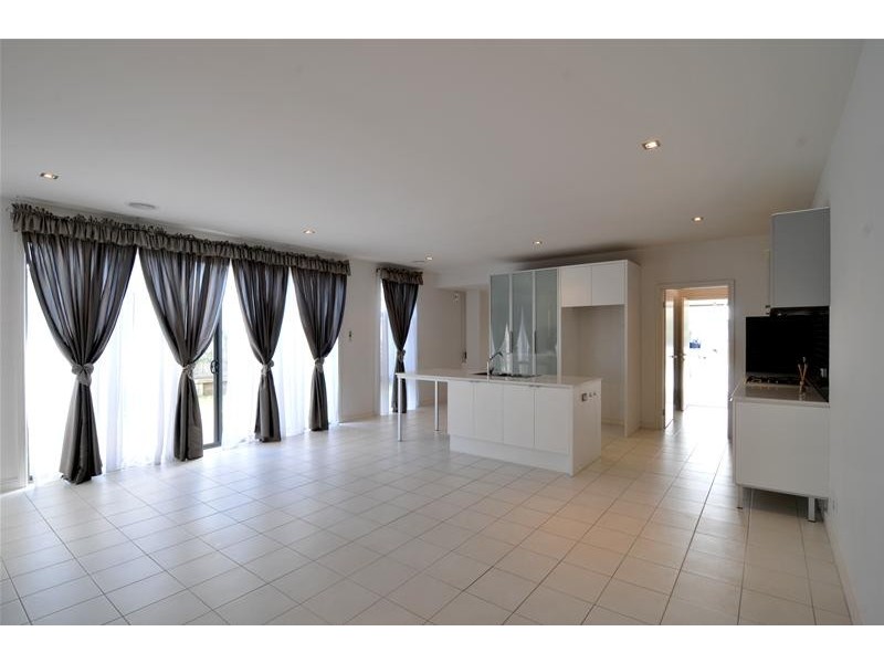 14 Totthenham Grove, Mulgrave VIC 3170