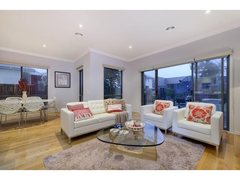 22 Cookson Way, Burwood VIC 3125