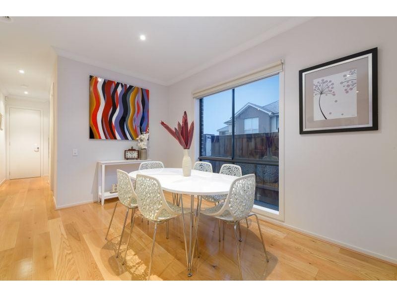 22 Cookson Way, Burwood VIC 3125