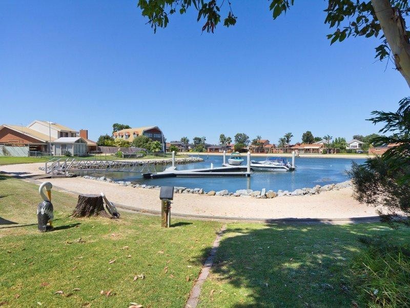1 Bream Bay, Patterson Lakes VIC 3197