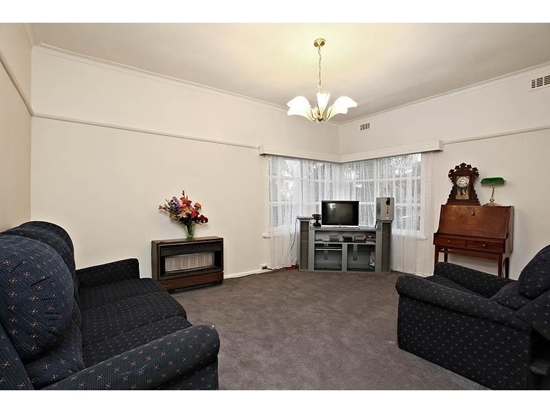 5 Glass Road, Upper Ferntree Gully VIC 3156