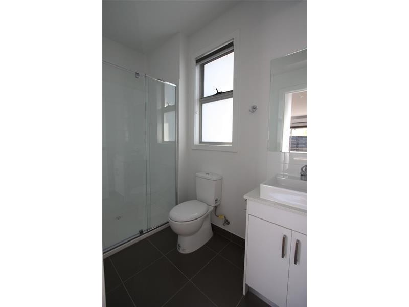 3/82 Richardson Street, Essendon VIC 3040