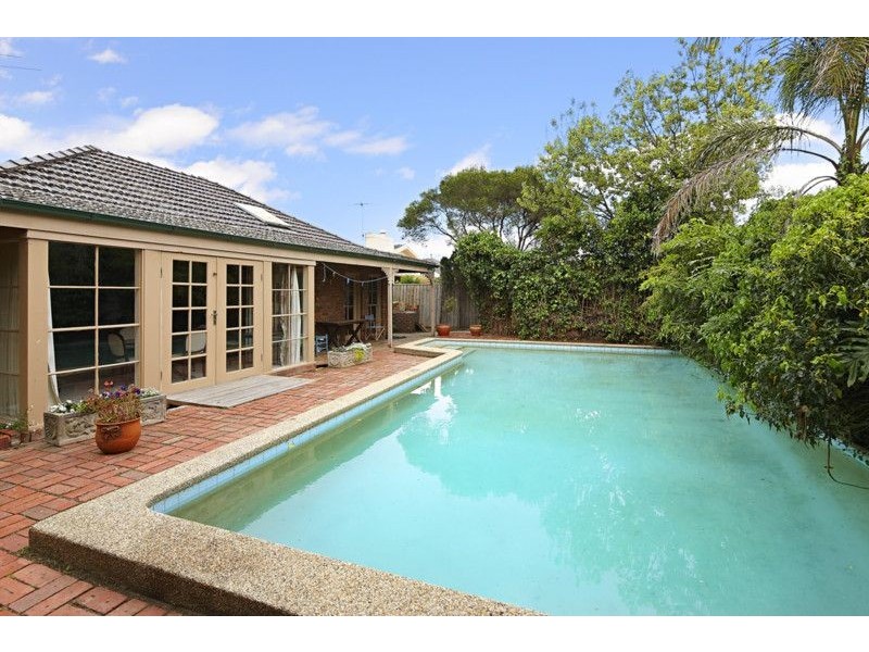 35 Glenmore Crescent, Black Rock VIC 3193