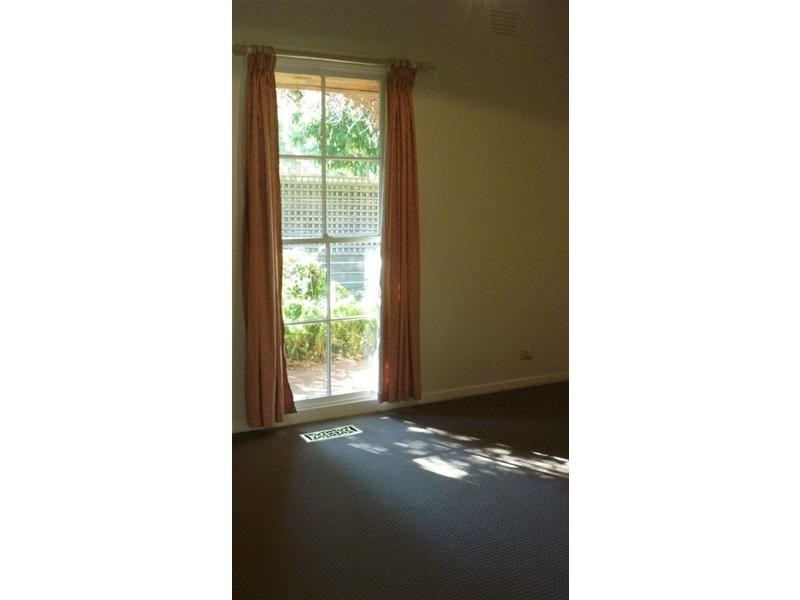 35 Glenmore Crescent, Black Rock VIC 3193