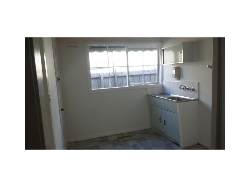 35 Glenmore Crescent, Black Rock VIC 3193