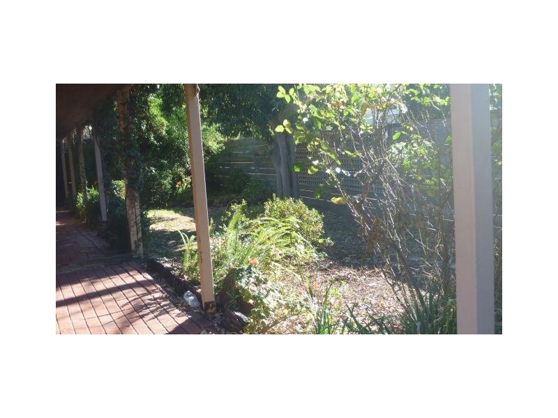 35 Glenmore Crescent, Black Rock VIC 3193