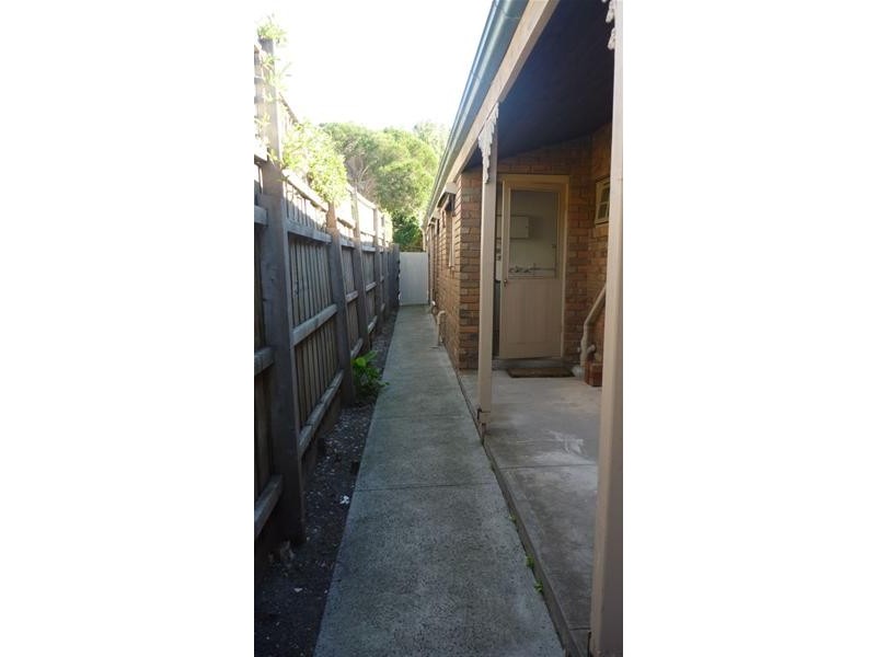 35 Glenmore Crescent, Black Rock VIC 3193