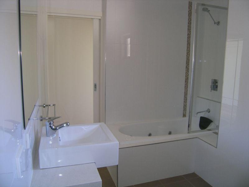 1/125 Fyffe Street, Thornbury VIC 3071