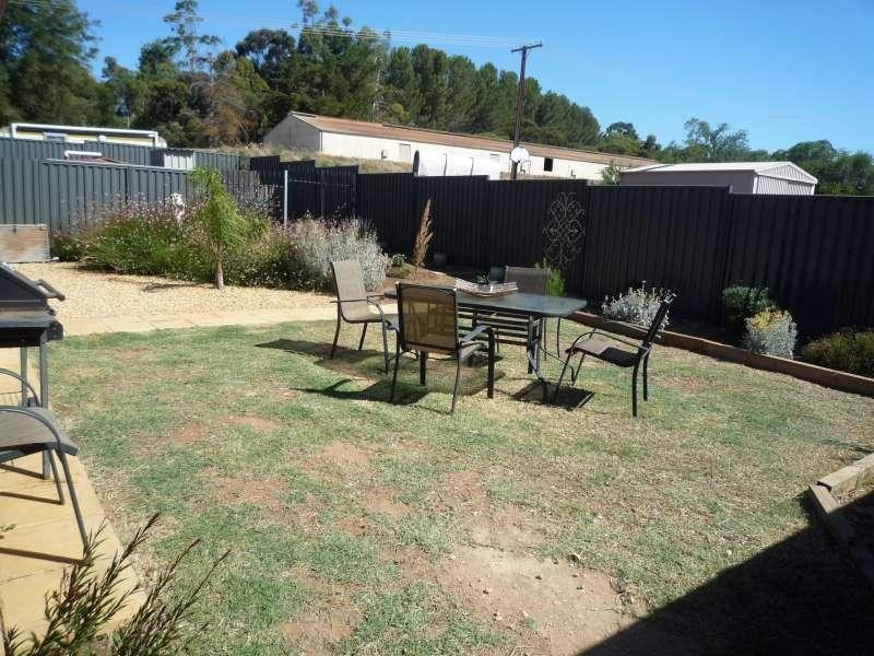 39 Tooma Drive, Murray Bridge East SA 5253