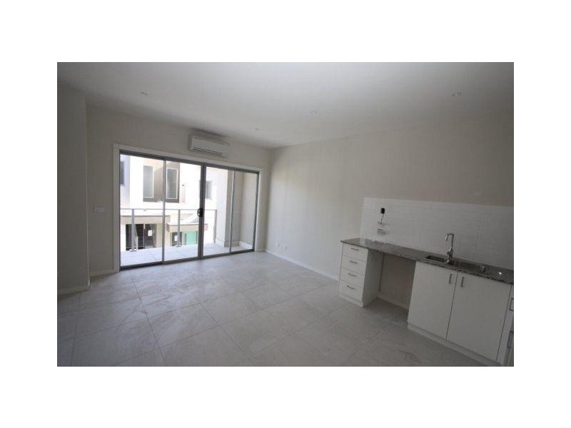 2/422 Station Street, Chelsea VIC 3196