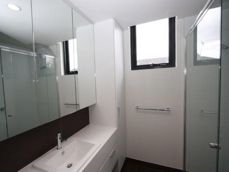 204/402-404 Dandenong Road, Prahran VIC 3181