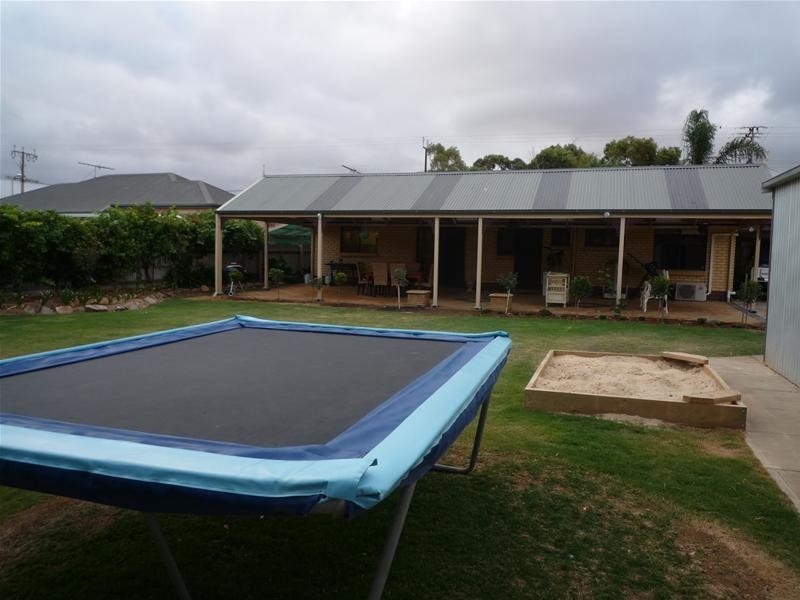 52 Ashbourne Road, Strathalbyn SA 5255