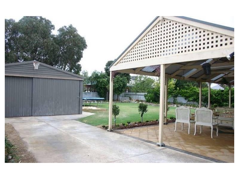 52 Ashbourne Road, Strathalbyn SA 5255