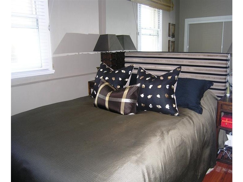 1/16-17 Marine  Parade, St Kilda VIC 3182