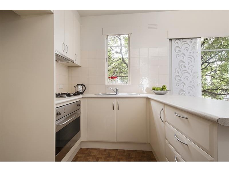 4/25 Millswyn Street, South Yarra VIC 3141