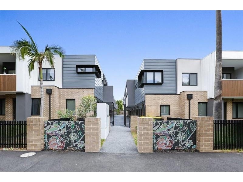 2/21 Brighton Road, St Kilda VIC 3182