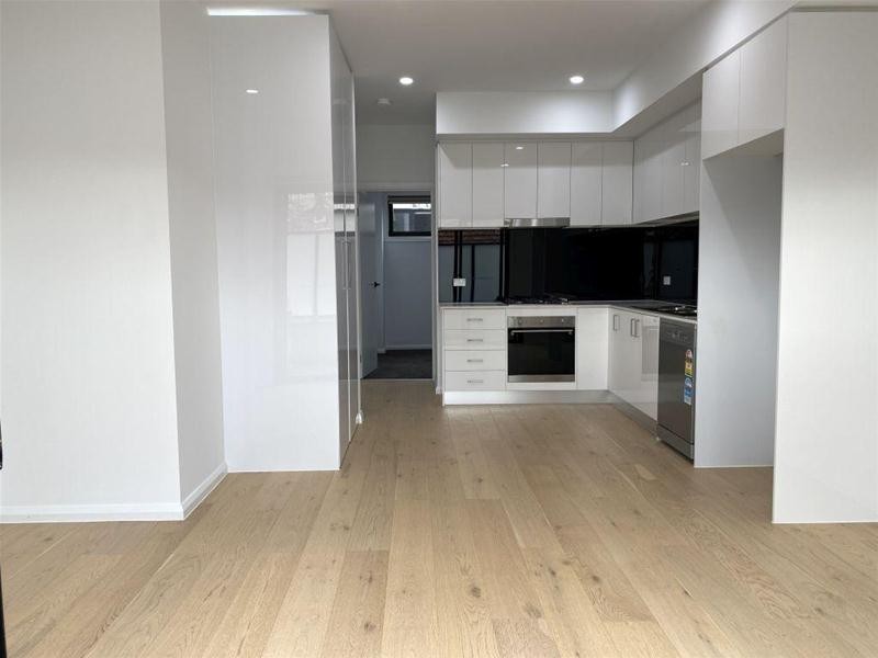 2/21 Brighton Road, St Kilda VIC 3182