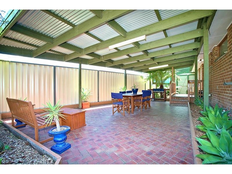 15 Lucas Avenue, Kilsyth VIC 3137