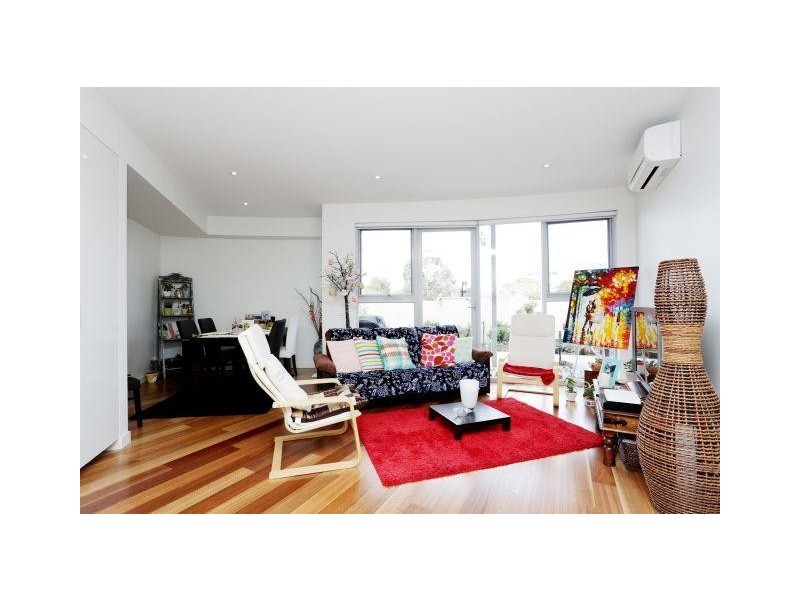 1/1 Mackie Road, Bentleigh East VIC 3165