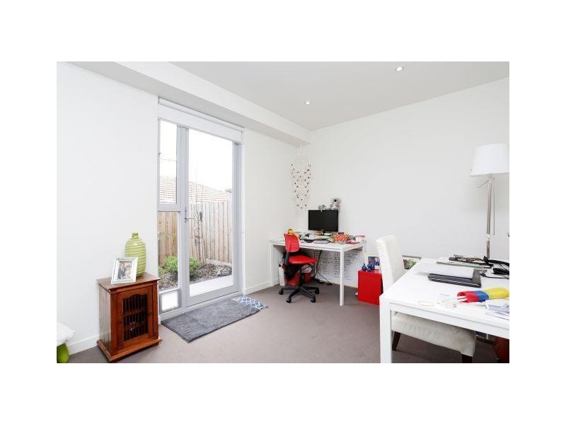 1/1 Mackie Road, Bentleigh East VIC 3165