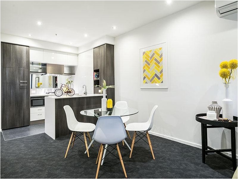 210/12 Martin Street, St Kilda VIC 3182