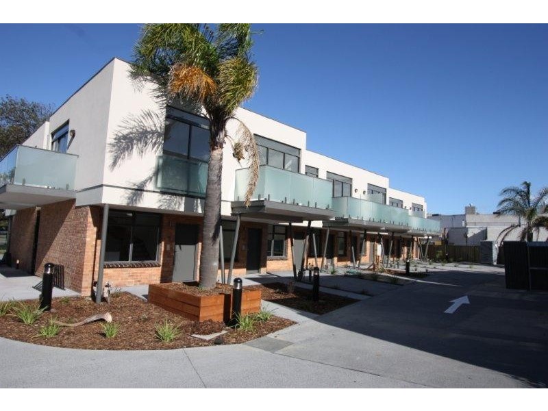 4/1650 Dandenong Road, Oakleigh East VIC 3166